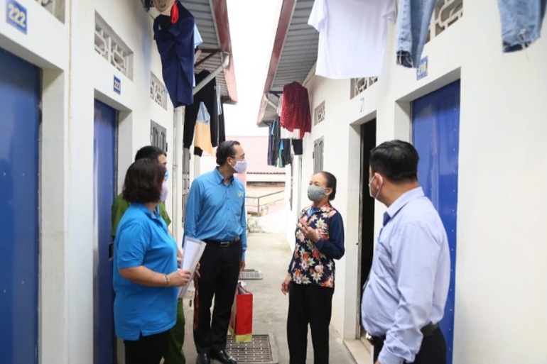 lao-dong-thue-nha-crop-1644289946479-1645087258-090284.jpeg